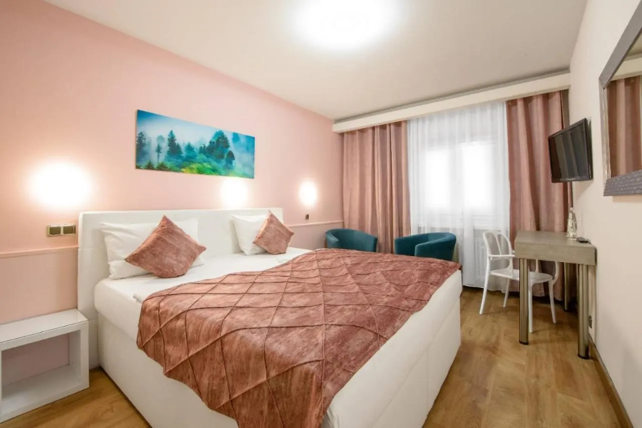 Hotel Rivoli Charme Munich